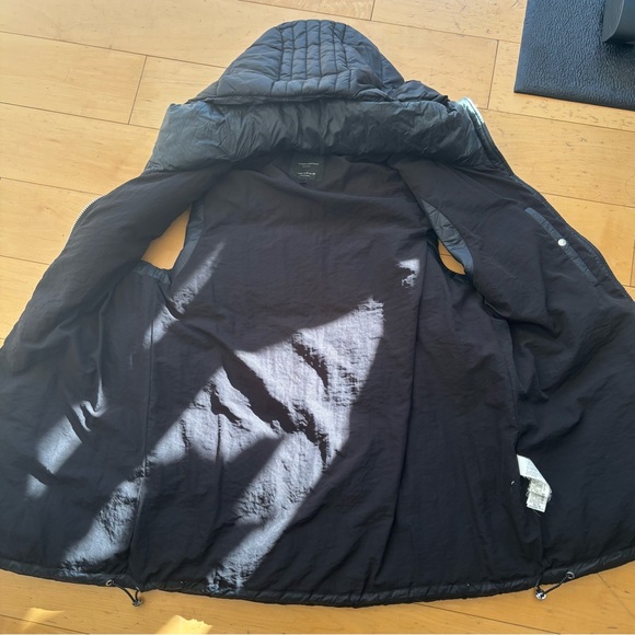 Zara Black Quilted Vest with Hood - Picture 8 of 14